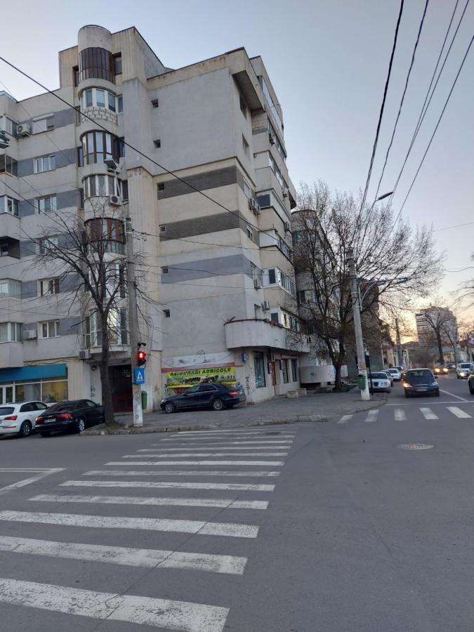 Cuza 21 Apartman Brăila Kültér fotó